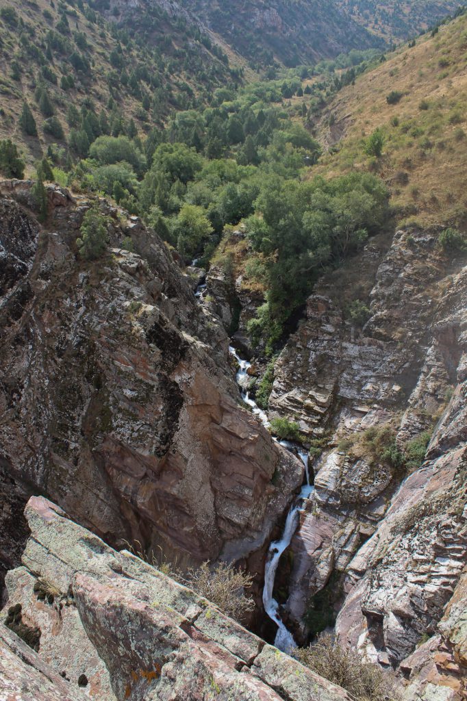 Kshi waterfall in the Uiken Valley of Aksu-Zhabagly