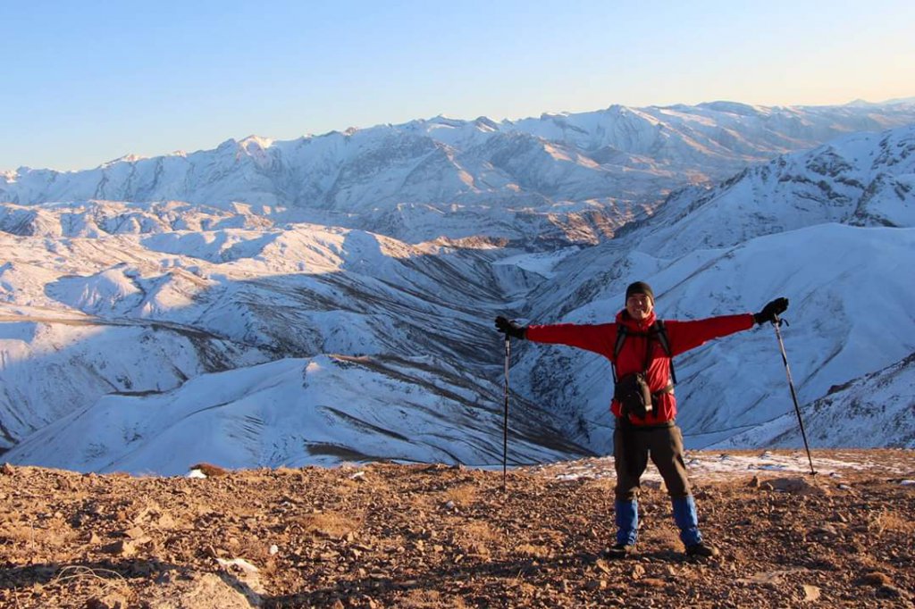 Info Shymkent - Guide Erzhigit can't stop the winter to make hiking tours