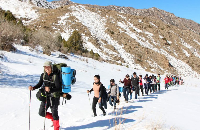 Guide Erzhigit tells about the beauty of south Kazakhstan