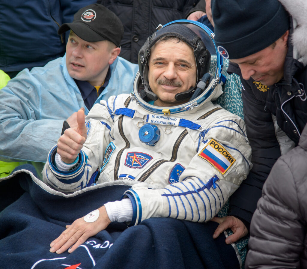 Info Shymkent - 20 years human presence in space - Cosmonaut Kornienko after Soyuz landing in Kazakhstan (Image: NASA)