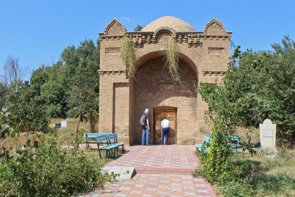 Info Shymkent - Mirali Baba Mausoleum in Sairam