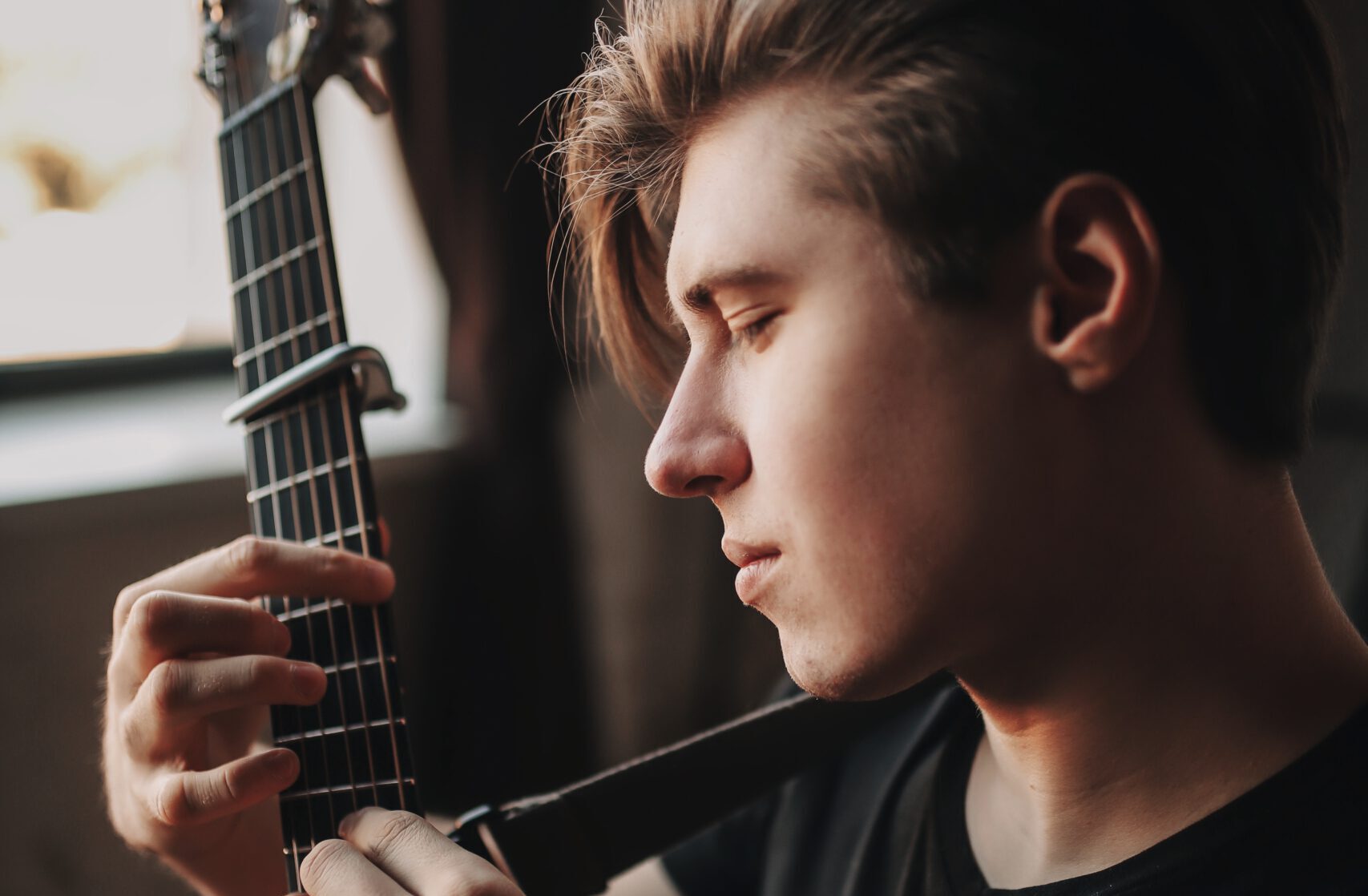 Alexandr Misko – The master of the guitar strings