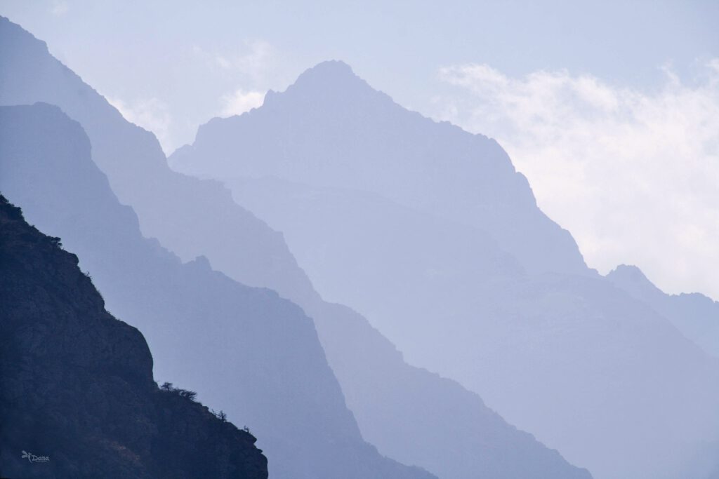 Info Shymkent - Silhouette of Kazakhstan's Sairam Su Mountain (Photo: Dana Madaliyeva)