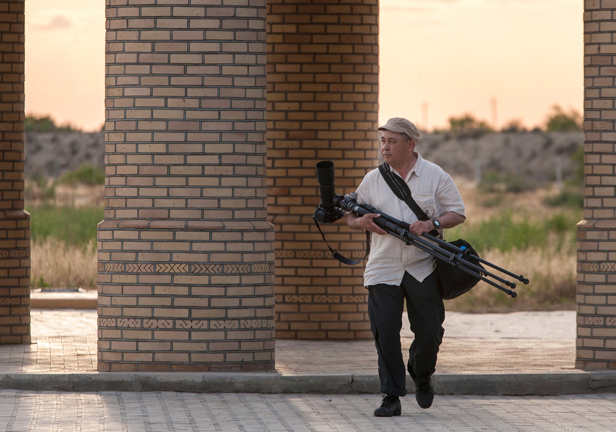 Info Shymkent - National Geographic Photographer Yerbolat Shadrakhov from Kazakhstan at work