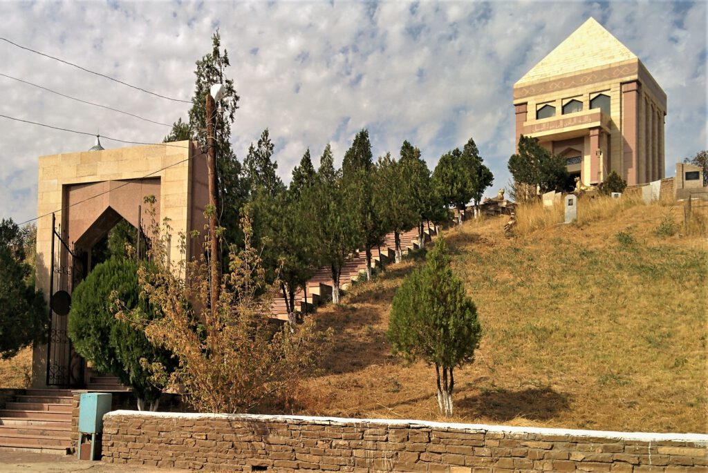 Info Shymkent - Baidibek Bi Mausoleum in Karatau Mountains in Kazakhstan