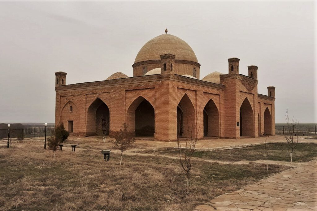 Info Shymkent - Ishan Bazaar Mosque in South Kazakhstan (Image: Islam Kalani)