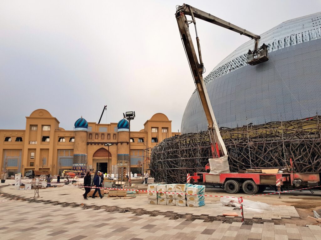 Info Shymkent - Last works on the Theatr Dome of Caranvansarei project in Turkestan, Kazakhstan (Image: Dome+Partners)