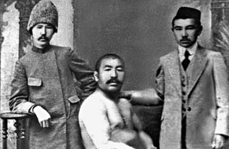 Kazhymukan Munaitpasov – a Kazakh hero