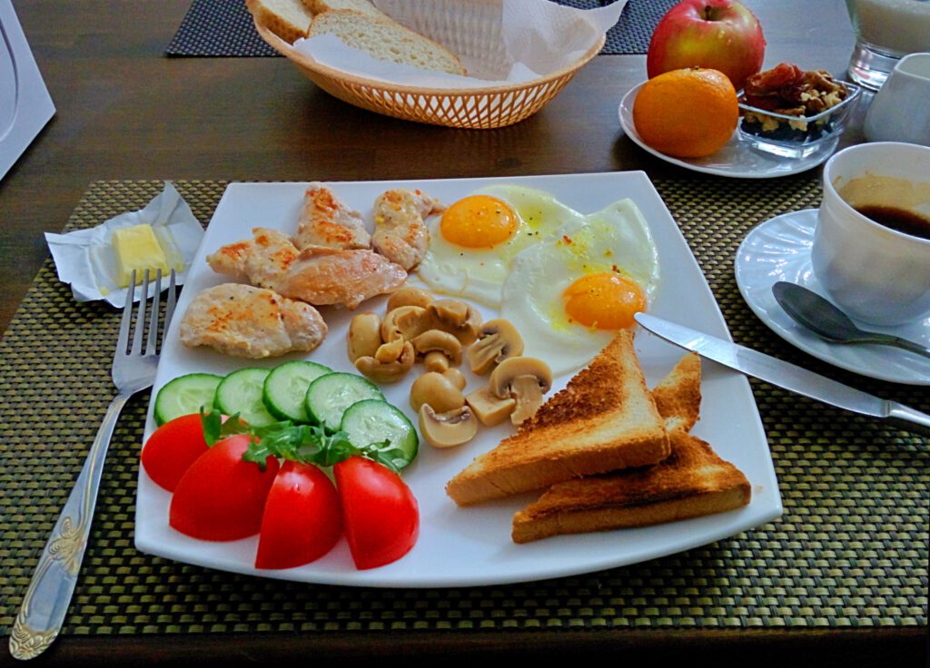 Info Shymkent - Breakfast in Promenade Hotel in Shymkent