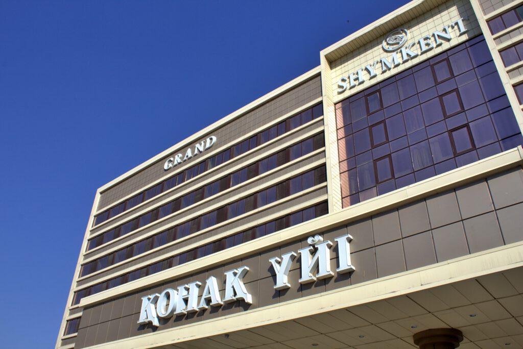 Info Shymkent - Outside view of Shymkent Grand Hotel