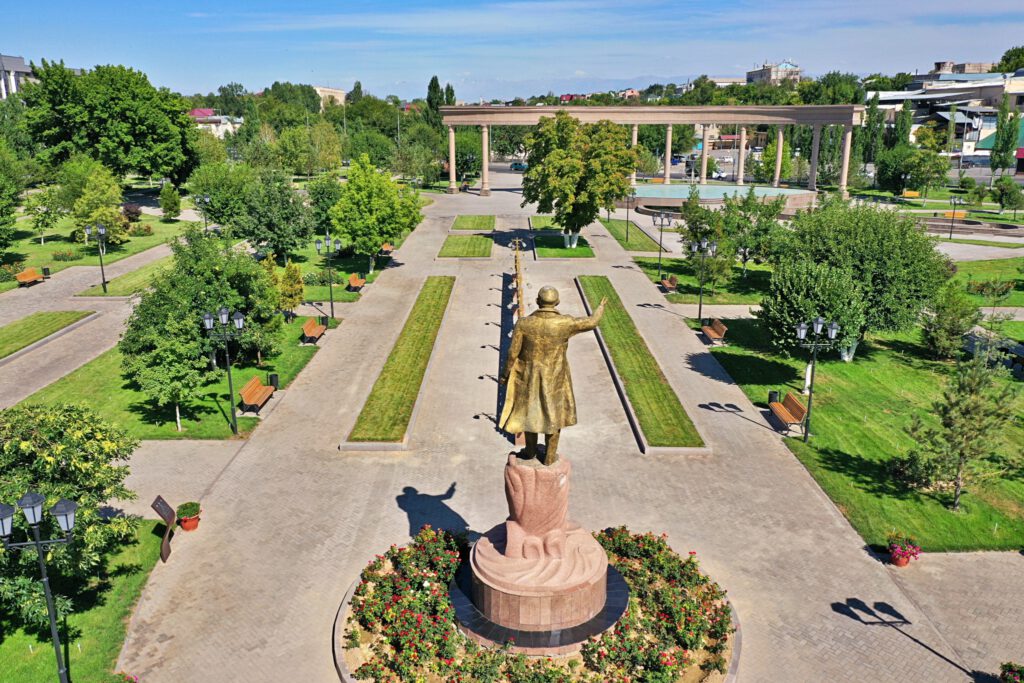 Info Shymkent - View over Park Shamshis World in Shymkent