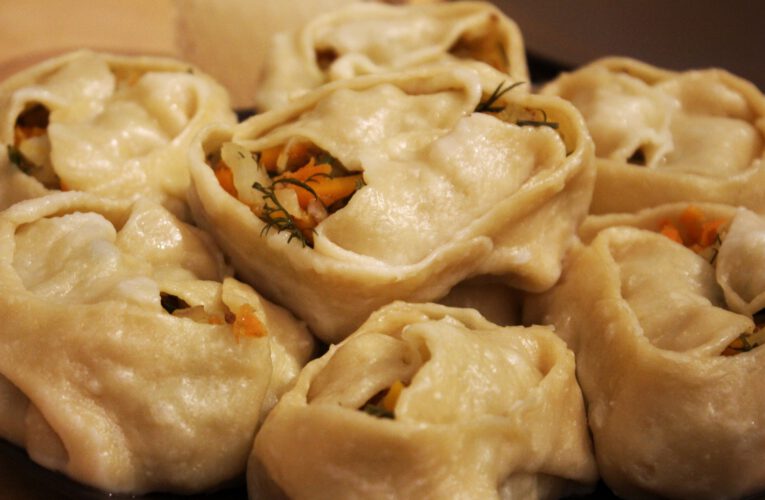 Vegan dumplings – Cooking the Kazakh Manti