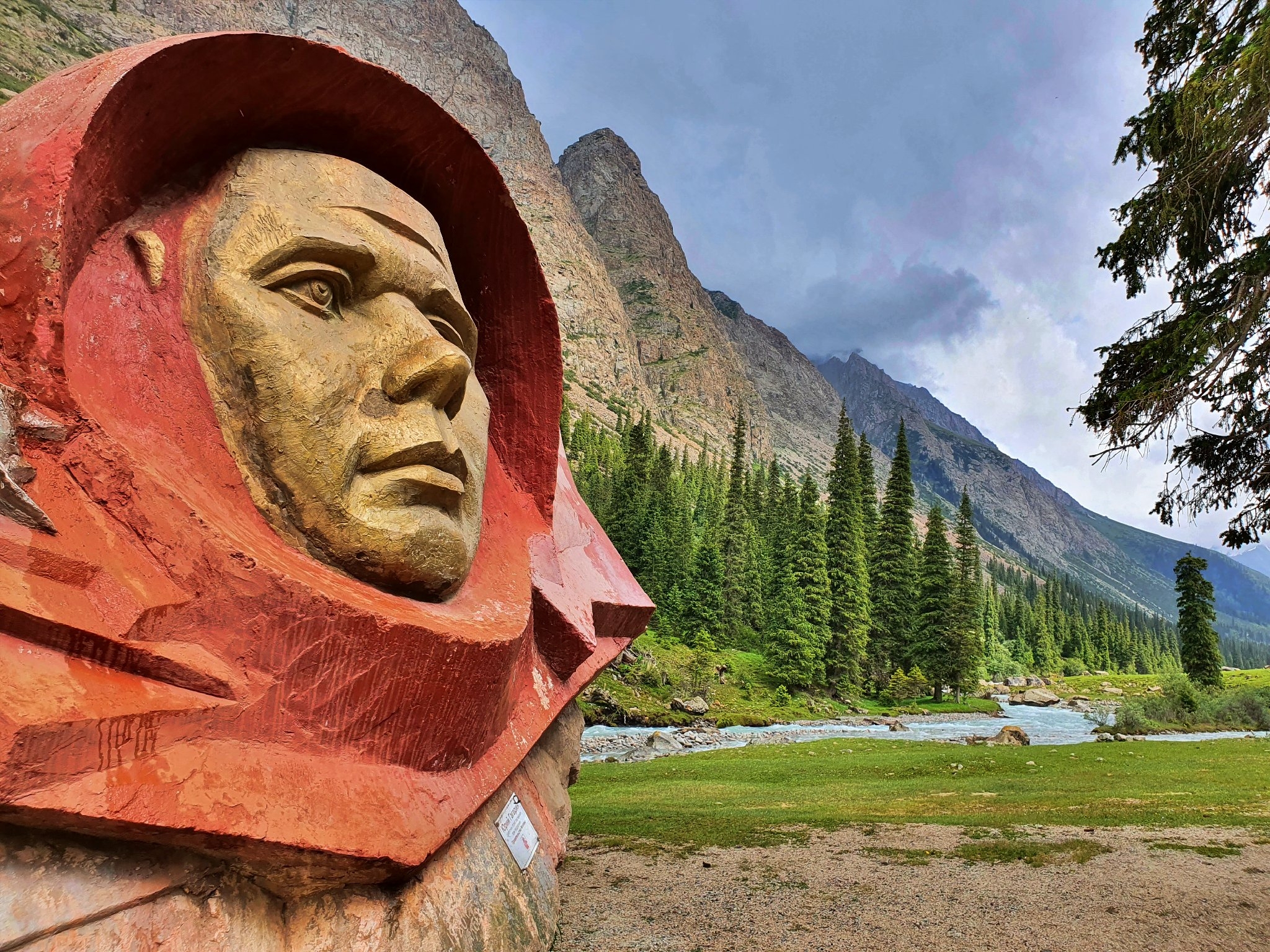 Info Shymkent - Yuri Gagarin monument at Barskoon Waterfalls in Kyrgyzstan