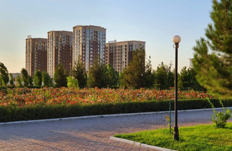 Last sun-rays in Shymkent’s new district Nursat
