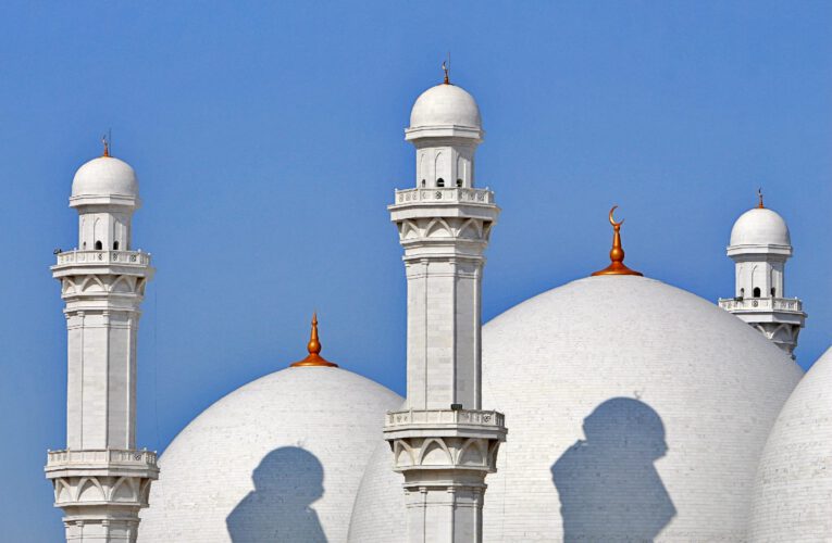 Grand Mosque – Abu Dhabi or Shymkent?