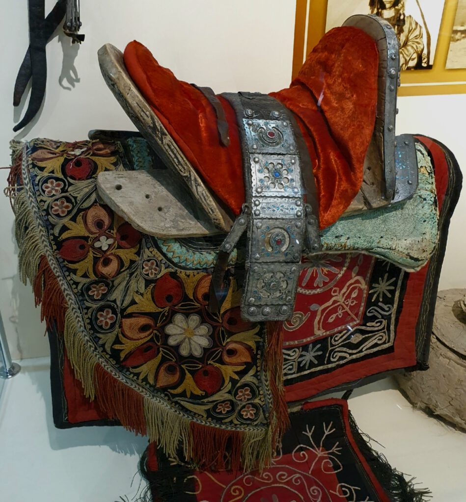 Info Shymkent - Kazakh horse saddle with ornaments