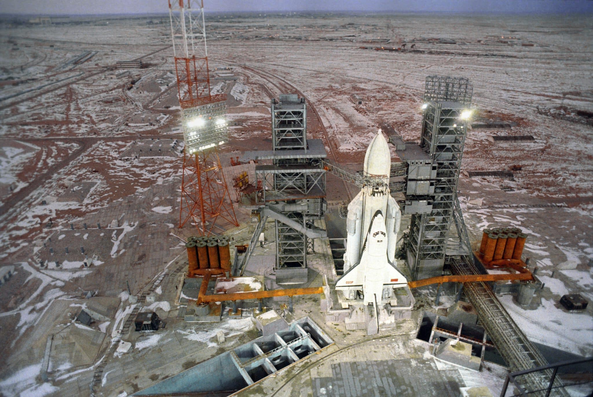 Info Shymkent - Soviet Space Shuttle Buran at the launch pad in Cosmodrome Baikonur