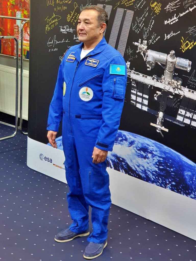 Info Shymkent - Cosmonautics Day - Kazakh Cosmonaut Aidyn Aimbetov at the "38. Tage der Raumfahrt" in Neubrandenburg, Germany