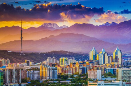 Cityscape (Almaty, Kazakhstan) Info Shymkent - Dramatic sunrise over Kazakhstan's city Almaty (Image: Farhat Kabdykairov)