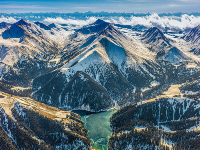Snowy Tian Shan Mountains Info Shymkent - Bird view of Tian Shan Mountains in winter (Image: Farhat Kabdykairov)