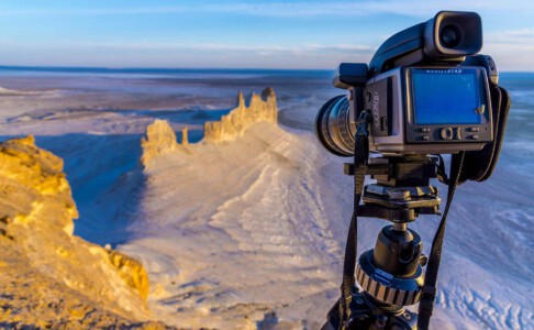 High quality equipment Info Shymkent - Farhat Kabdykairov's equipment - a Hasselblad camera during expedition in Mangystau region