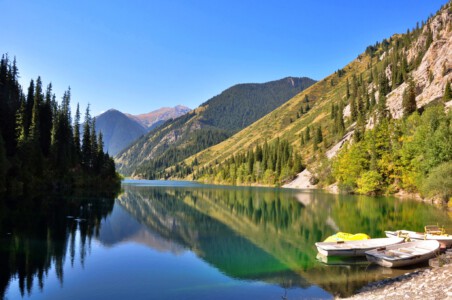 Info Shymkent - Lower Kolsay Lake in Kazakhstan (Photo: Dagmar Schreiber)